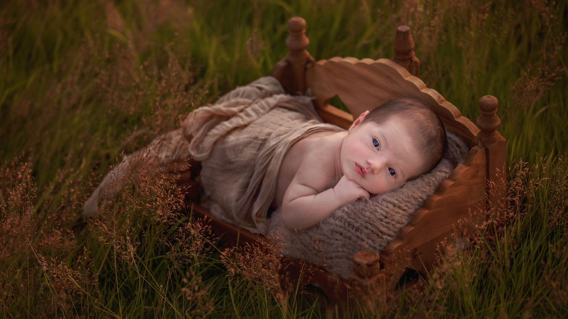 New born baby photoshoot best photographer in pakistan khurram jamil Expressions Photography